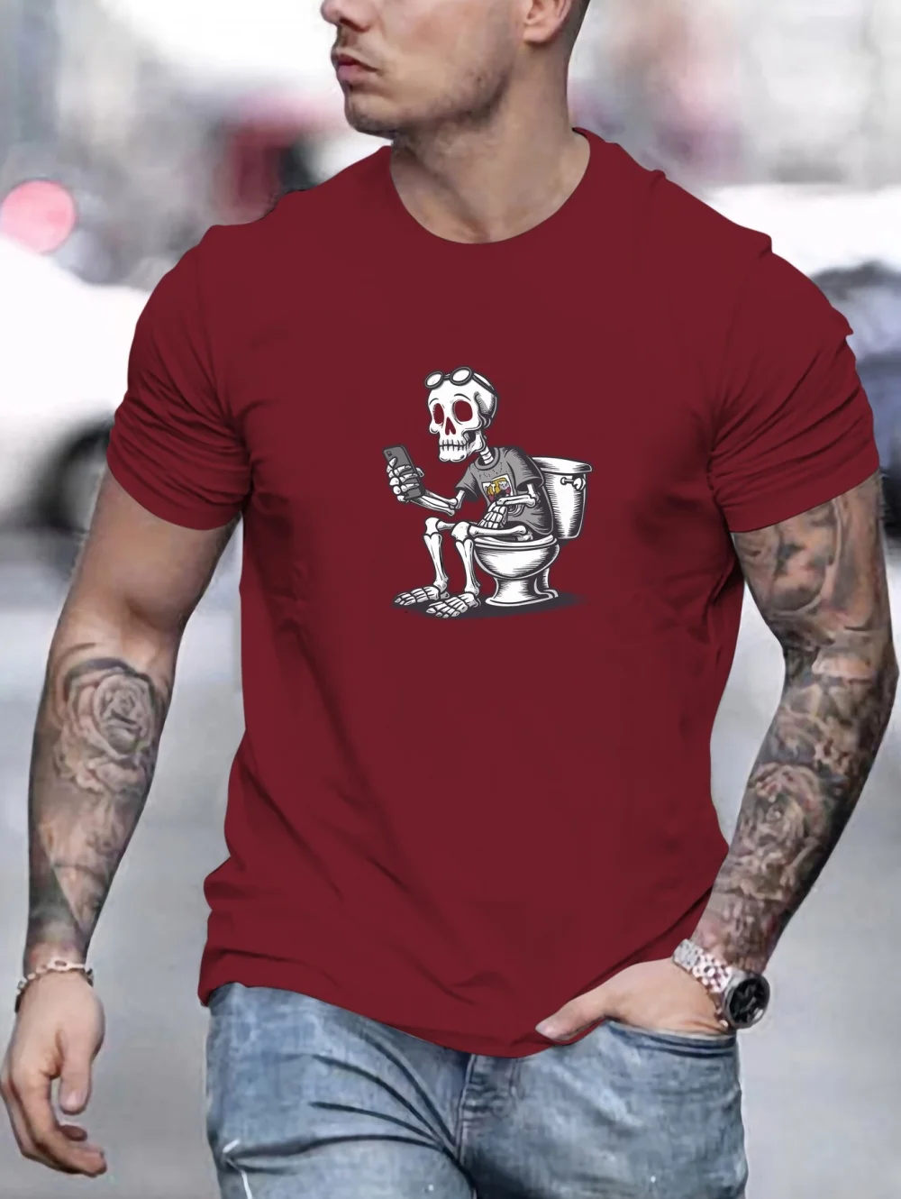 Funny Men's Skeleton Bathroom Humor Print T-Shirt Summer Short Sleeved Round Neck Top Casual Fashion Streetwear Men's Clothing