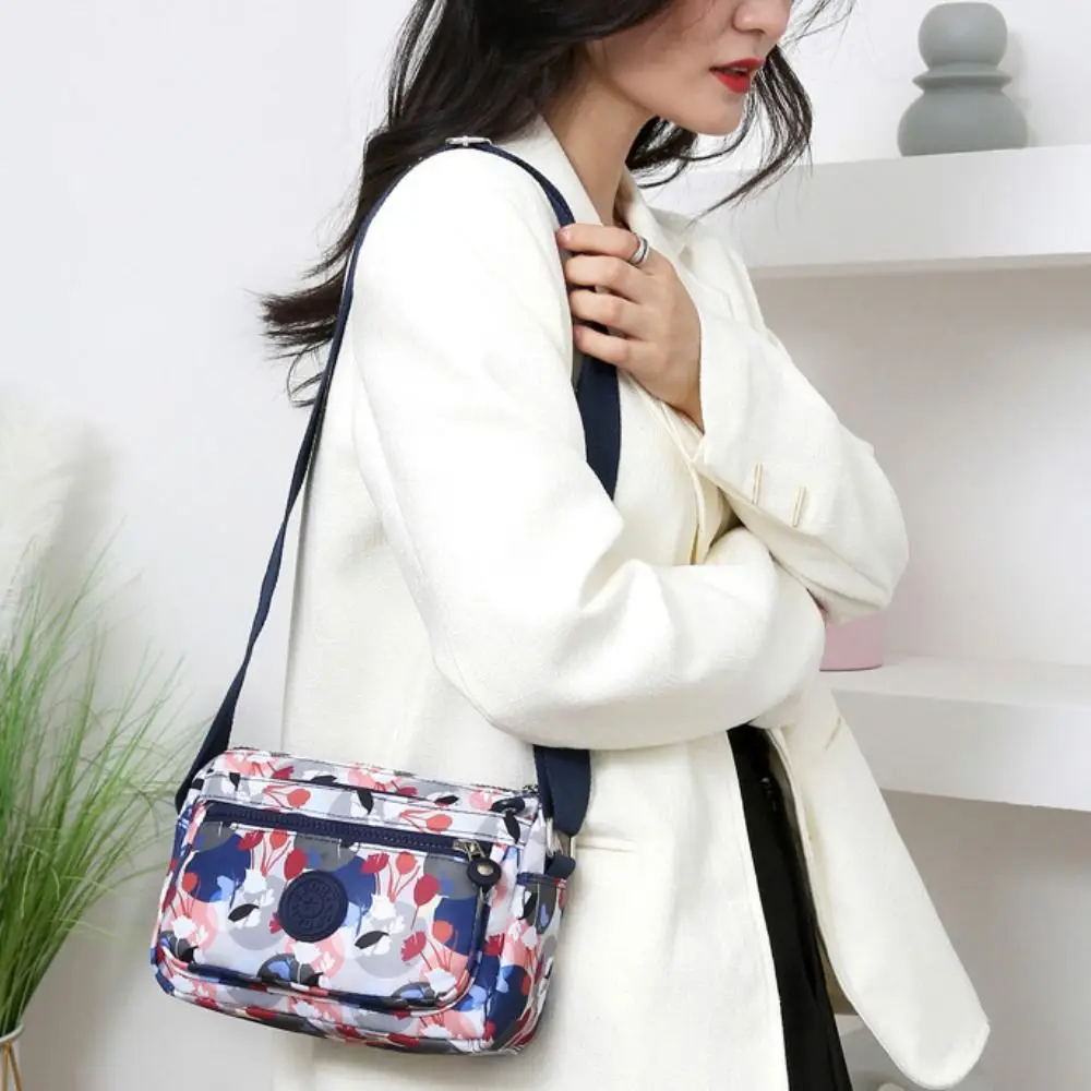 Korean Style Women Crossbody Bag Large Capacity Waterproof Shoulder Bags for Girls Multifunctional Outdoor Travel Bags