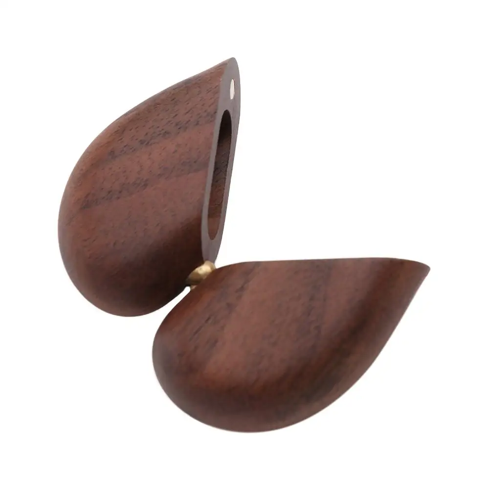 

Gifts Heart Shaped Wooden Ring Box Walnut Wood Single Slot Jewelry Organizer Box Durable Reusable Proposal Ring Case Engagement