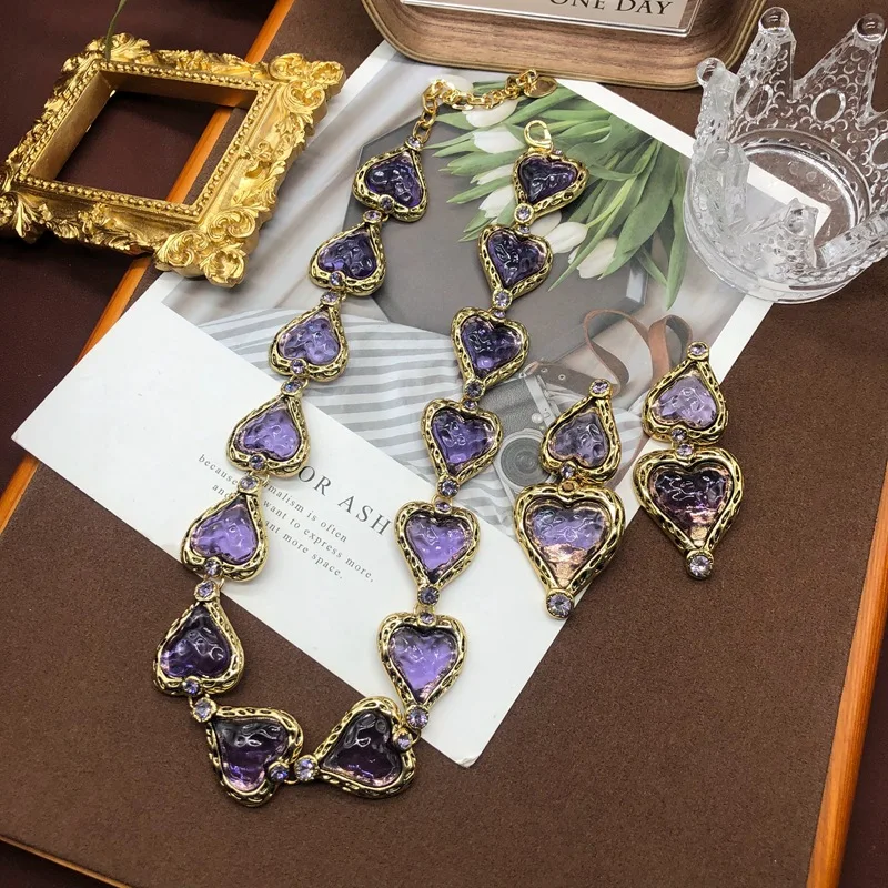 

Vintage Palace Jewelry Set Necklace for Women Purple Lava Love Pendant Necklace Earrings Jewelry Gold-plated