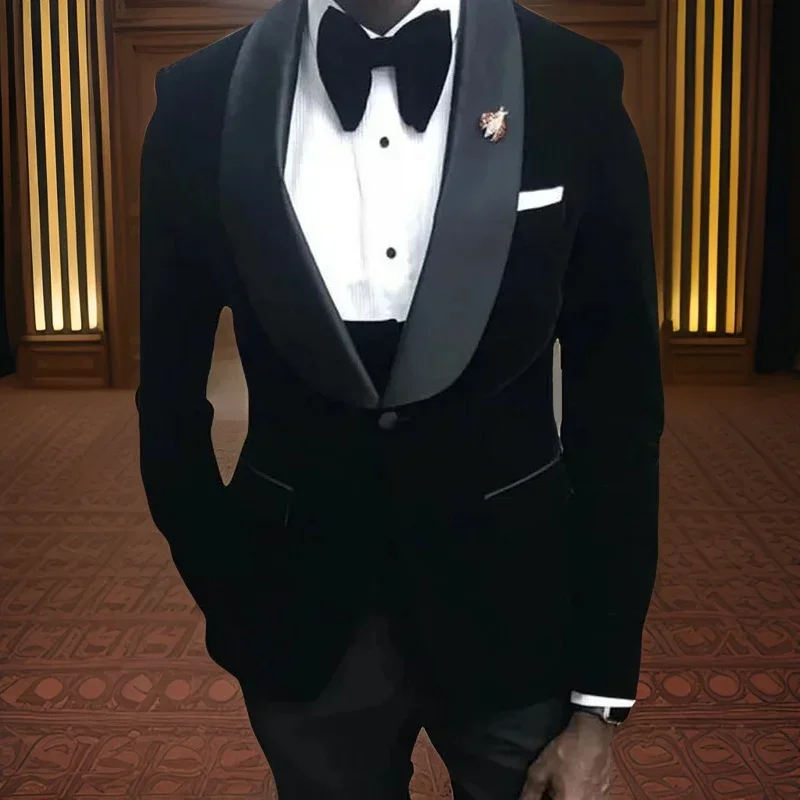 

Wedding Tuxedo For Men Slim Fit African Men Suits 3 Pcs Velvet Smoking Jacket Fashion Waistcoat With Pants Made