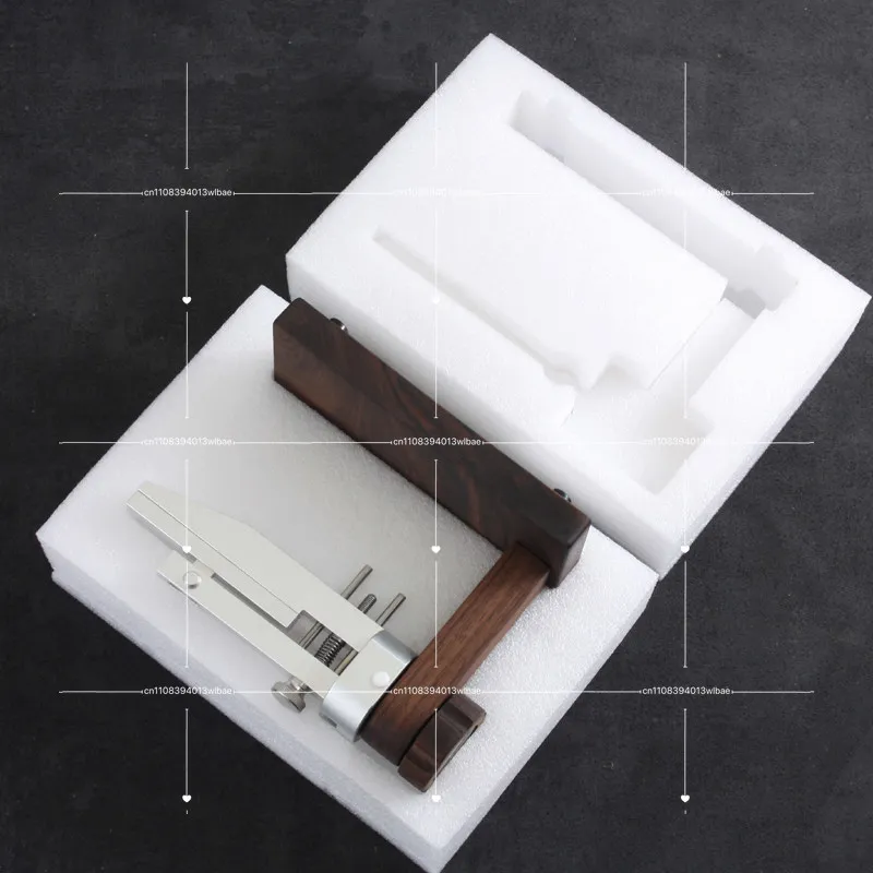 Watch Strap Clip Handmade Leather Watch Strap Special Top Oil Polishing Auxiliary Tool