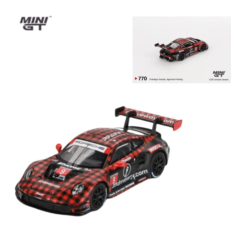 

In stock: 1:64 911 GT3 die-cast alloy miniature car model, boys' room decoration, adult collectible display item.