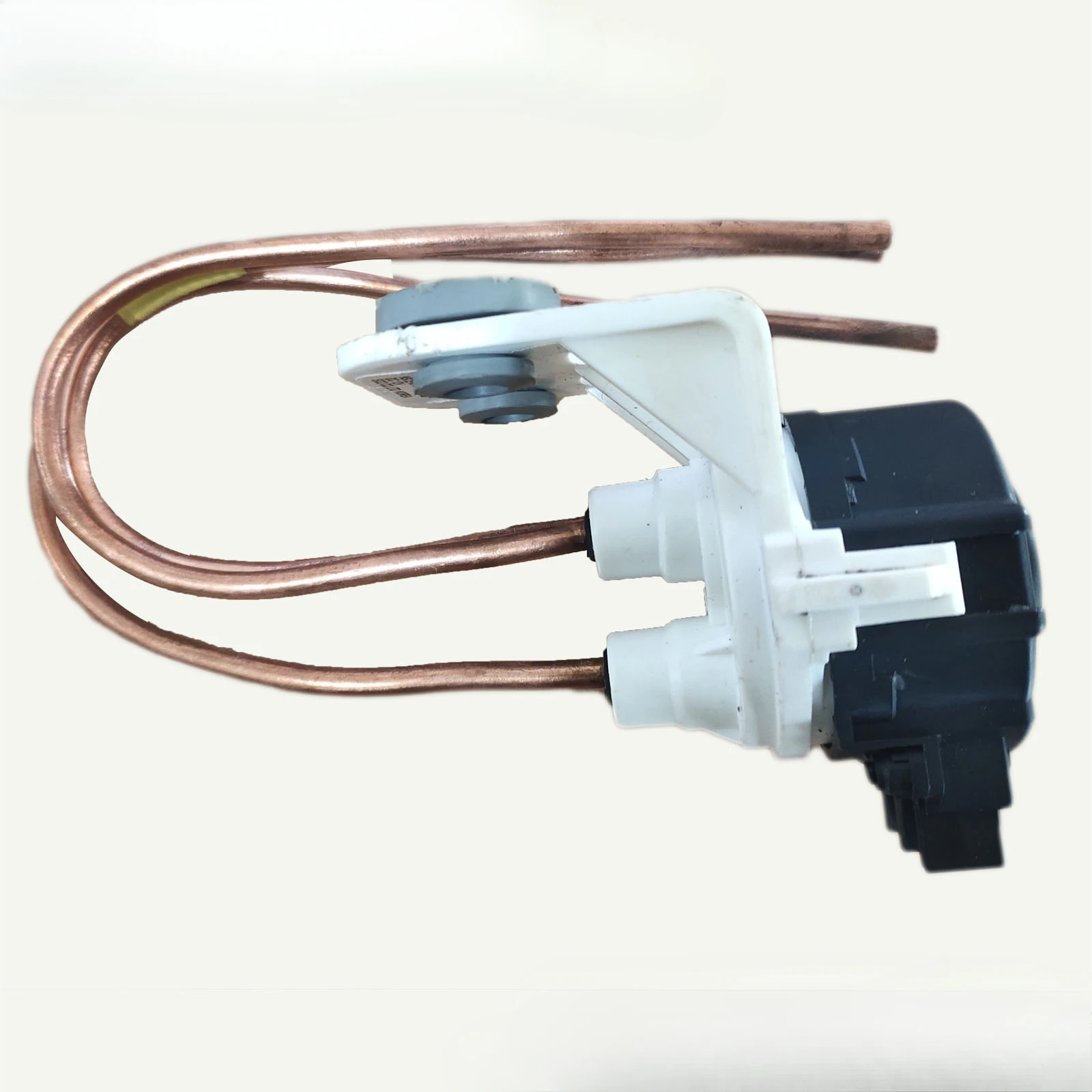 

Refrigerator RS62K6000WW/S pulse solenoid valve NSCEV02TC1DA62-04309A conversion phase valve