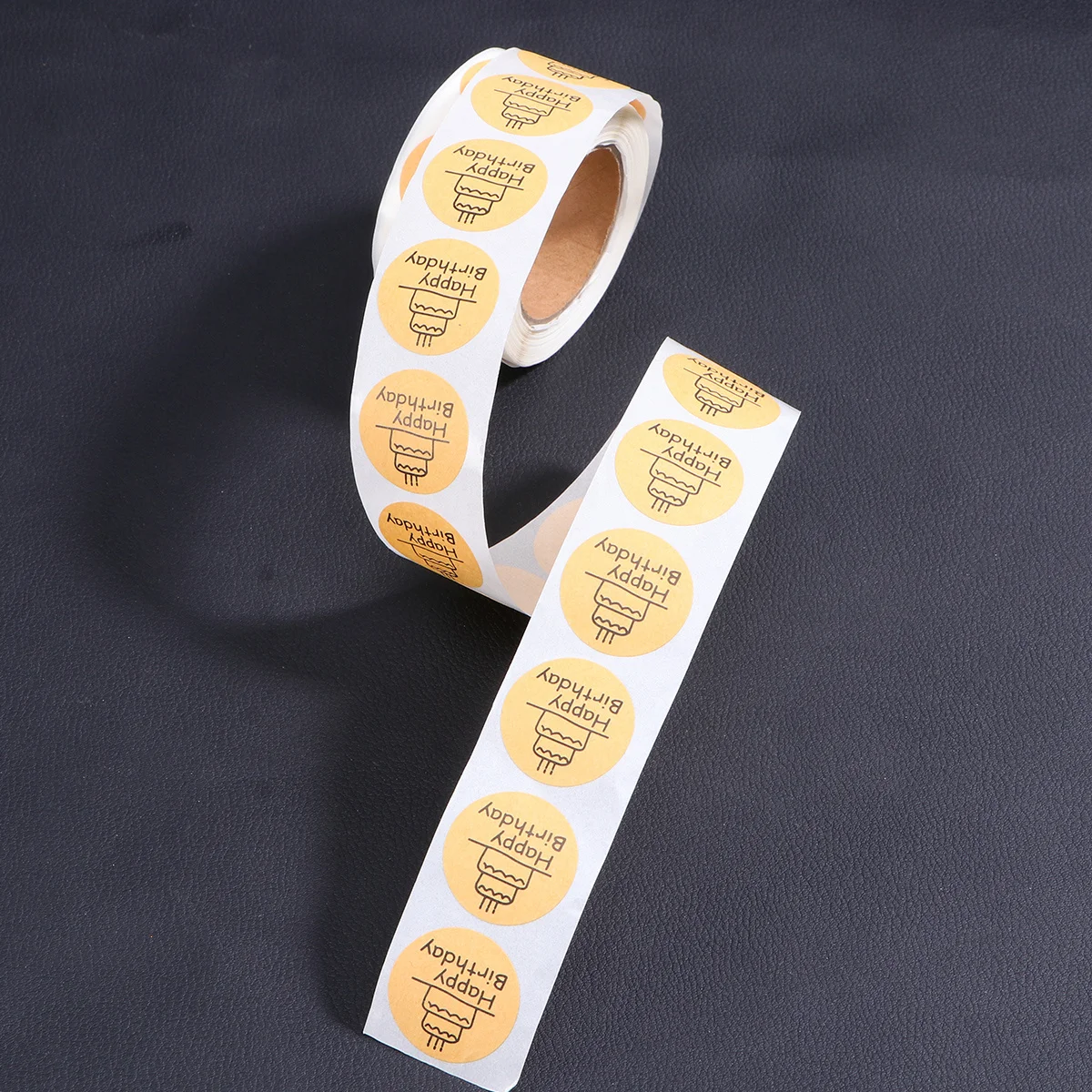 

1 Roll Happy Birthday Seal Sticker Self-Adhesive Round Label for Birthday Party Gift Wrapping Baking Packing Envelope Sticker