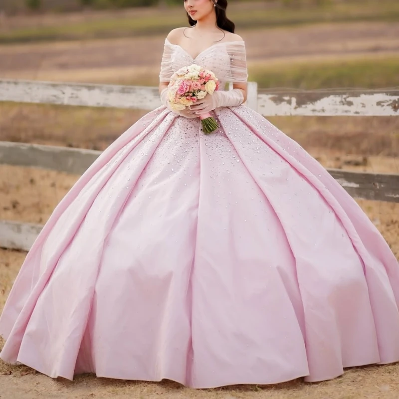 ピンクのキンセアニェーラドレス オフショルダー ビーズ クリスタル タル パーティー 誕生日 スイート 16 ドレス Vestidos 15 De Anos