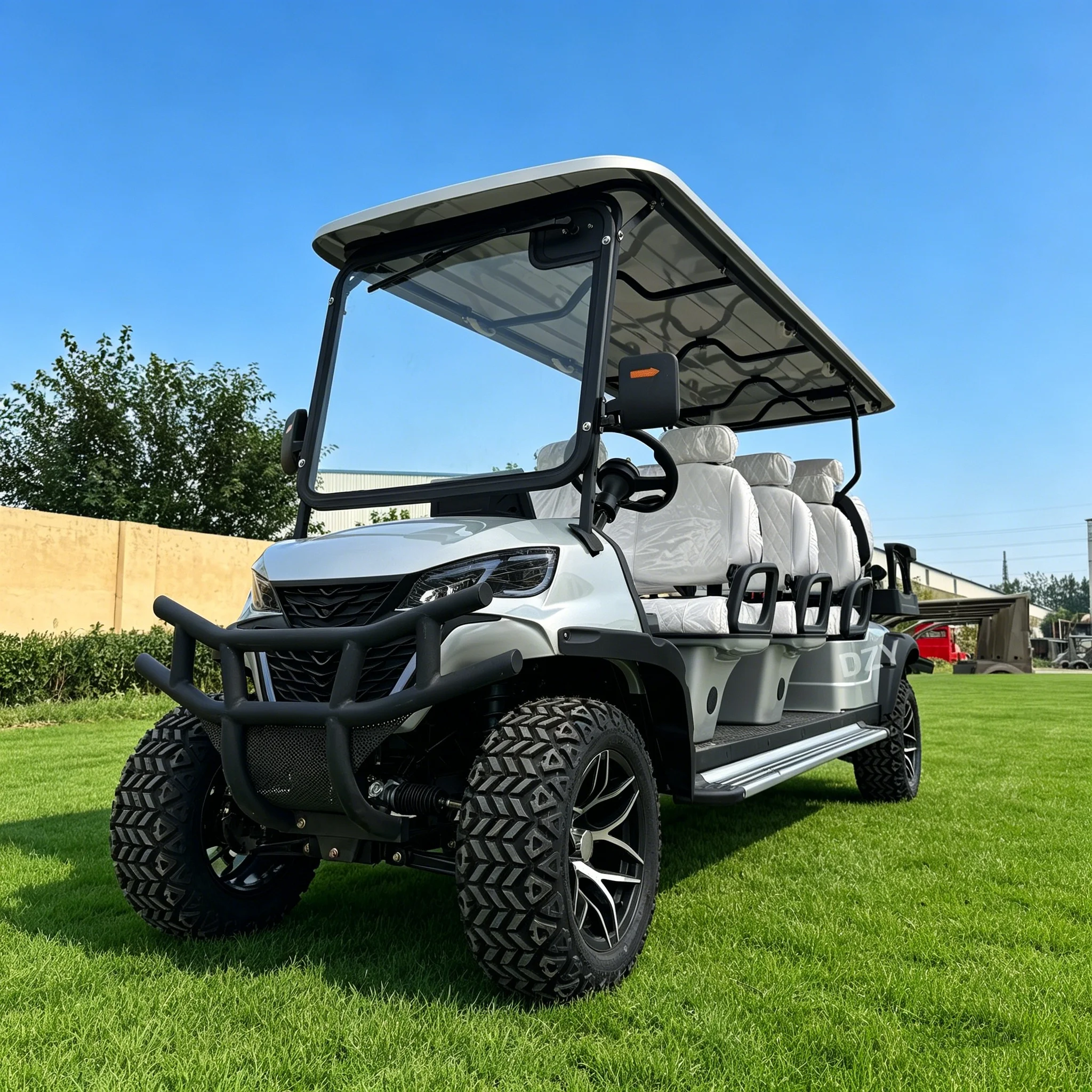 Electric Christmas Gift Heavy Duty 4 Seater Golf Cart Club Cart Style Factory Direct Long Lasting Lithium Battery Comfortable