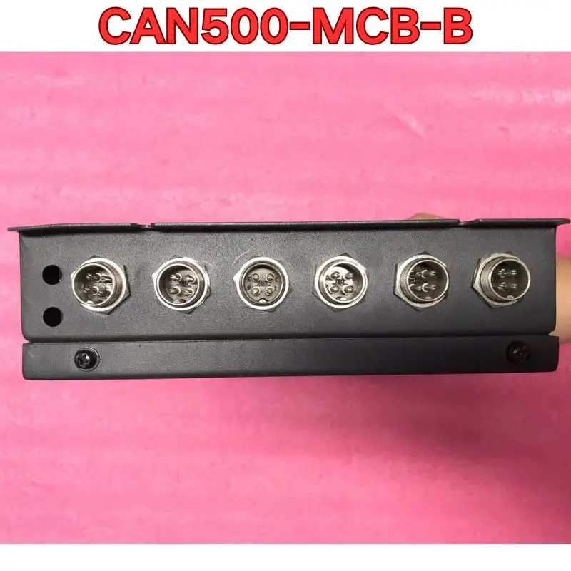 El prueba de función del controlador CAN500-MCB-B de segunda mano es normal