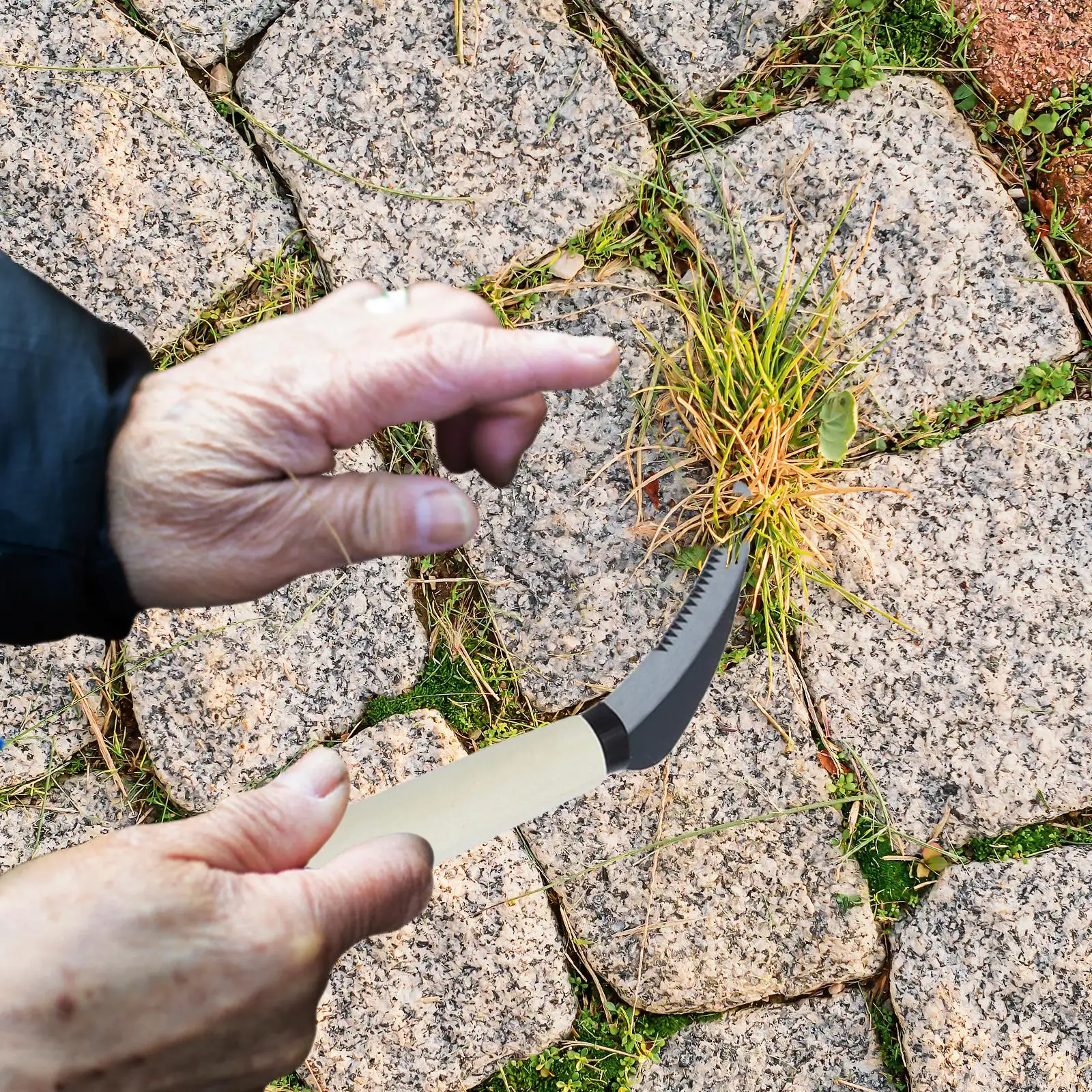 Pisau pemotong rumput celah pisau pembersih sabit dengan pegangan kayu pisau pemotong rumput untuk teras Paving bunga pertanian