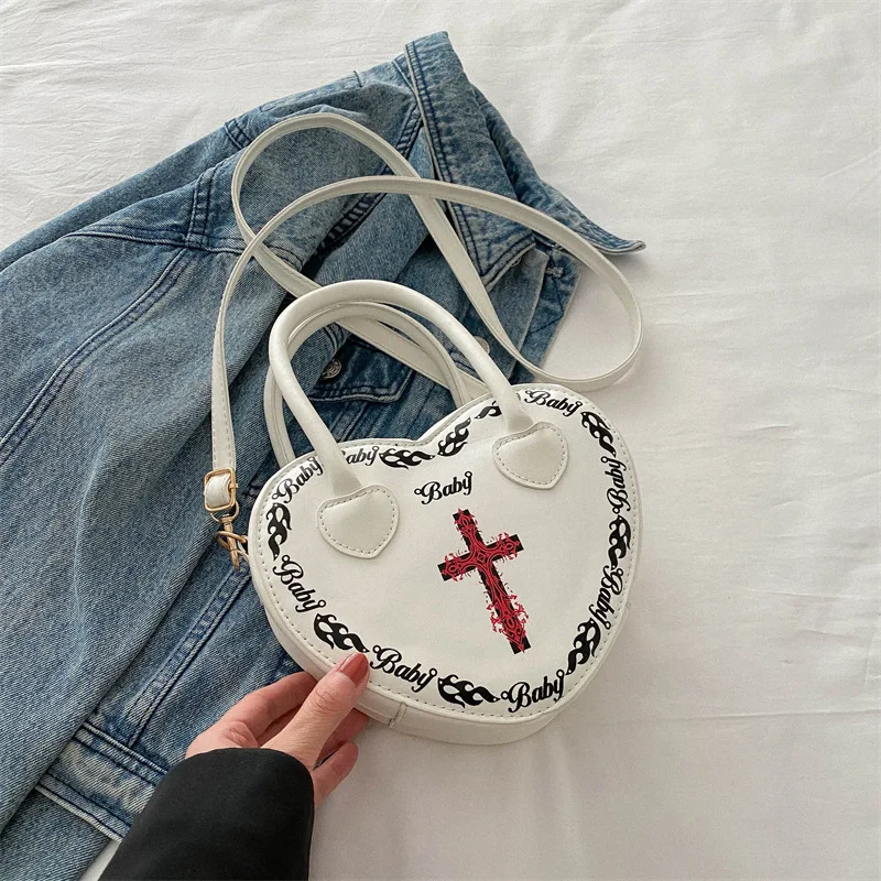 Small Fresh And Stylish Cute Heart-Shaped Handbag Women cross New Versatile Ins Crossbody Bag  exquisite Simplicity Chic