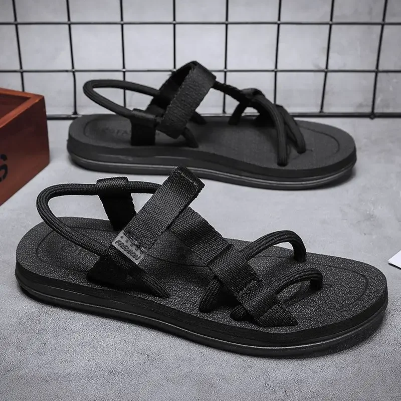 Sepatu pria musim panas Fashion 2024 sandal pria sandal tahan selip desainer mewah elegan penjualan dewasa murah sepatu trendi