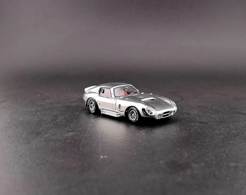 غرامة يعمل دييكاست 1/64 مقياس شيلبي دايتونا كوبيه سبيكة نموذج سيارات مفتوحة الغطاء الأمامي والخلفي لعب المركبات لعب للأولاد