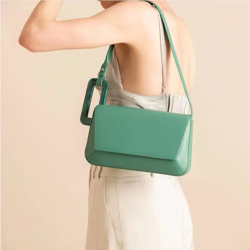 Niche Designer\'s New Contrasting Color Stitching Handbag Exquisite And Versatile Armpit Bag High-end Casual Simple Shoulder Bag