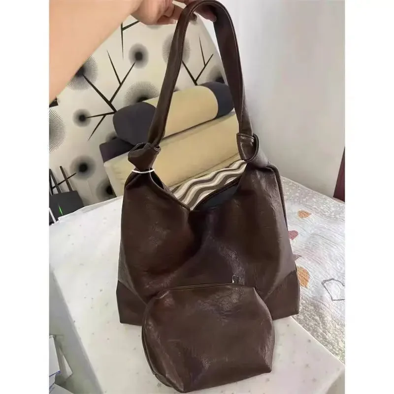 

Versatile Commuting Handbag Single Shoulder Tote Bags for Women Vintage Korean Style Large Capacity Soft Leather Underarm Bag