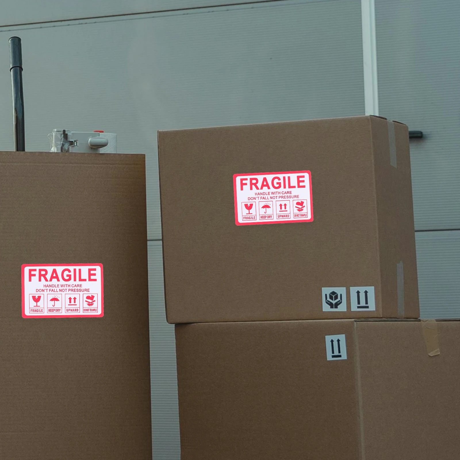 

1000 Pcs Fragile Logo Stickers Moving Shipping Labels Handle with Care Carton Warning Copper Sheet Adhesive Do Not Inventory