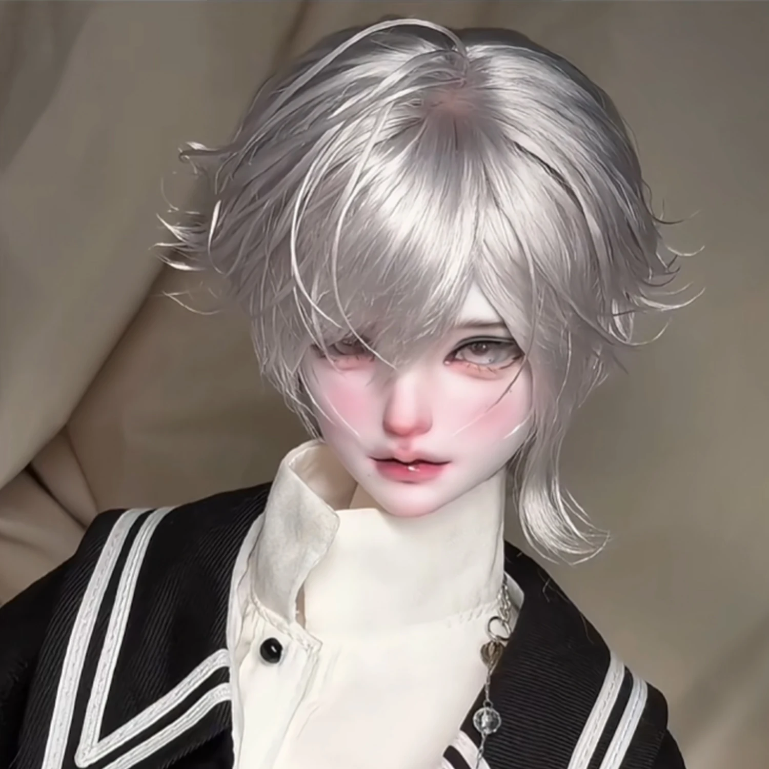 

Prince BJD Doll 1/4 Blank Head Realistic Human Portrait Resin MC Ball Jointed Doll Unique Toy Gift