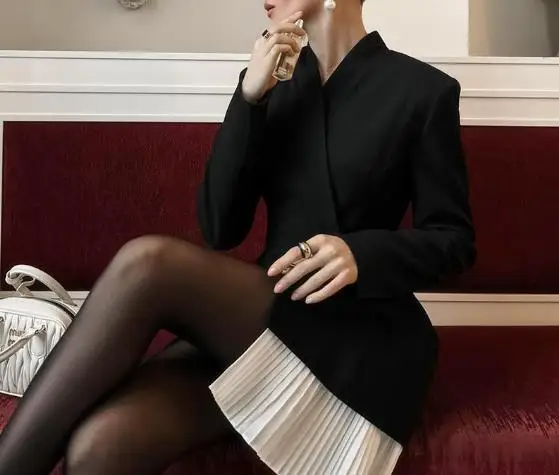 Women's Blazer 2026 Spring Autumn New Fashion Contrasting Color Pleated Patchwork Hem Waist Cinched Long Sleeved Elegant Blazer