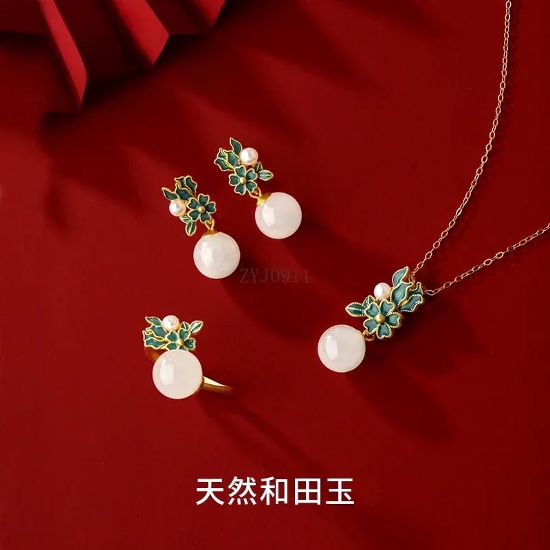 * ซากุระซีรีส์ 2024 ใหม่แหวนเงินผู้หญิงทาสีเคลือบฝังหยกHetianแหวนย้อนยุค