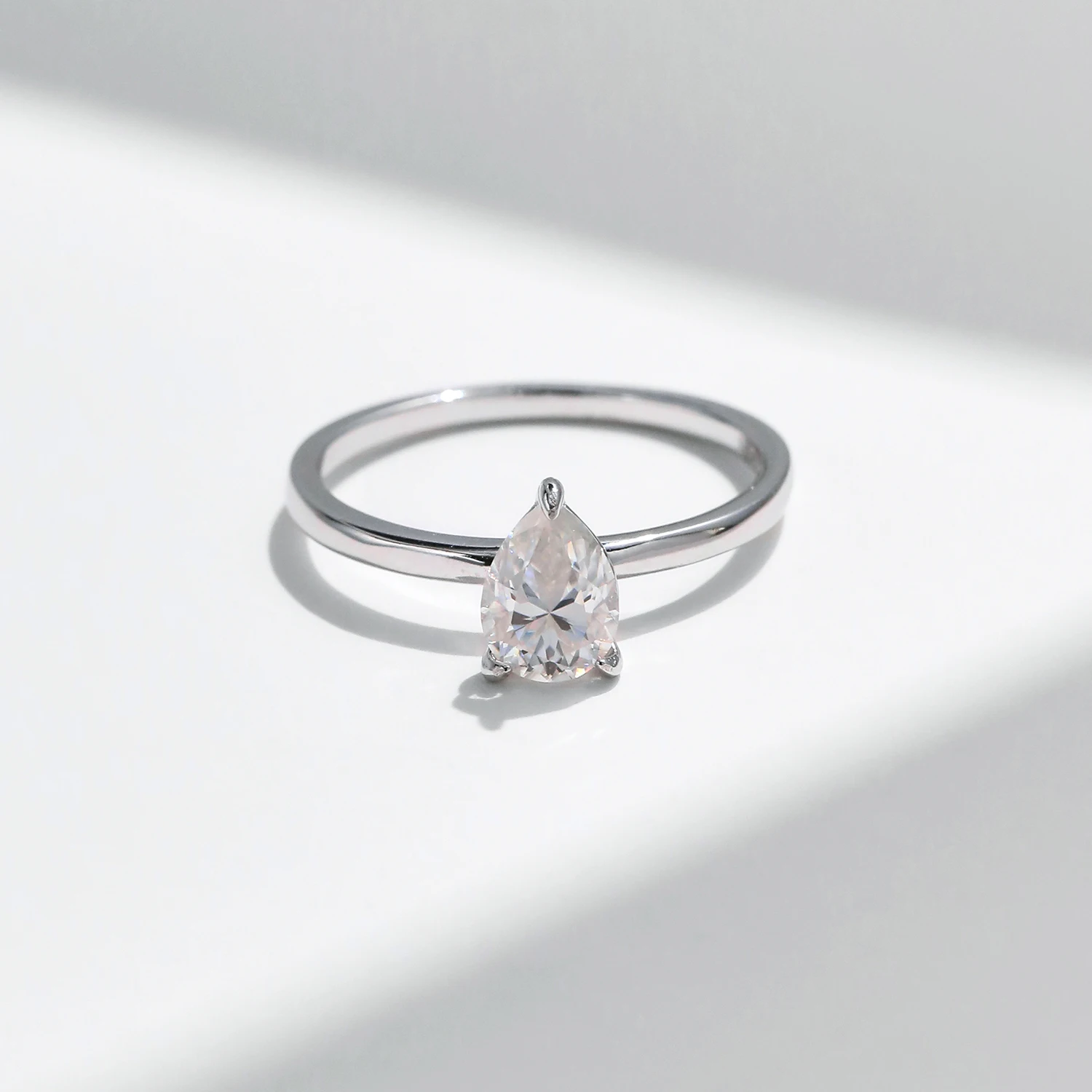 MODIAN D Color Pear Cut Moissanite Ring 925 Sterling Silver Water Drop Lab Diamond Wedding Rings For Women Wedding Fine Jewelry