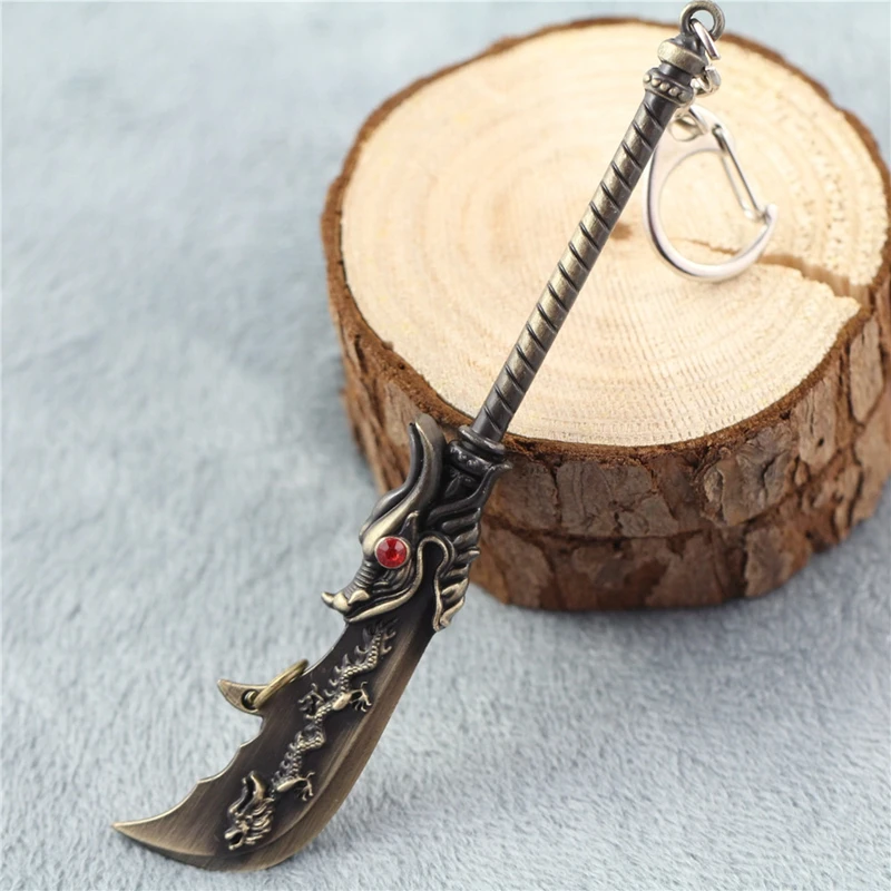 12cm League of Legendes Tryndamere Pendant Keychain for Men Boys Warring Kingdoms Skin Metal Model Key Ring Fans Car Bag Jewelry