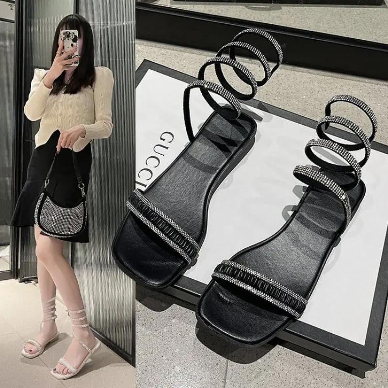 Women's Open Toe Rhinestone Ankle Cross Strap Flat Sandals Fashionable Buckle Strap Ladies Shoes Outdoor Women's Beach Sandals