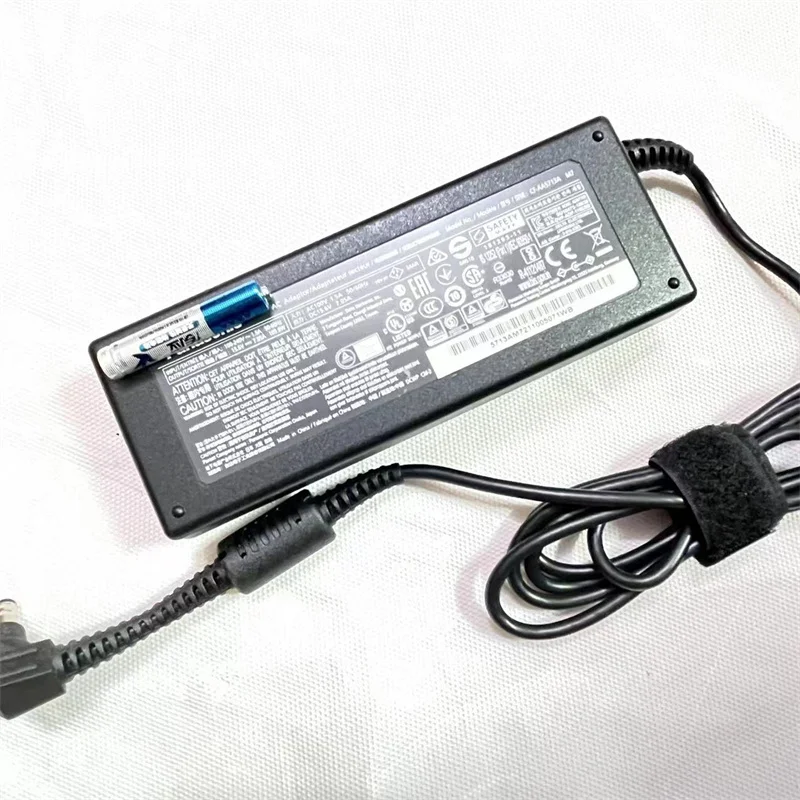 Genuine 15.6v 7.05a 110w Cf-aa5713a2e Adaptador ac Cf-aa5713a m7 my para Panasonic Toughbook Cf31 Cf52 Cf-53 Cf-53a Cf-d1 Carregador