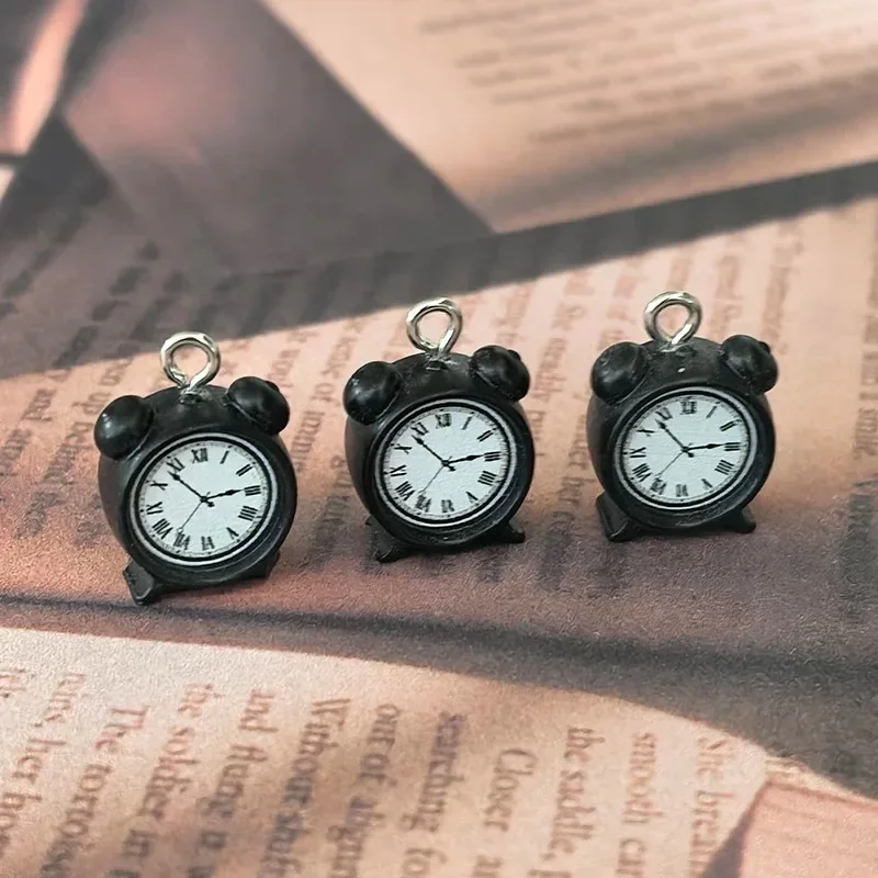 10Pcs Vintage Mini Black Alarm Clock Resin Charms Roman Numerals Dial Pendants DIY Jewelry Accessories for Necklace Earrings
