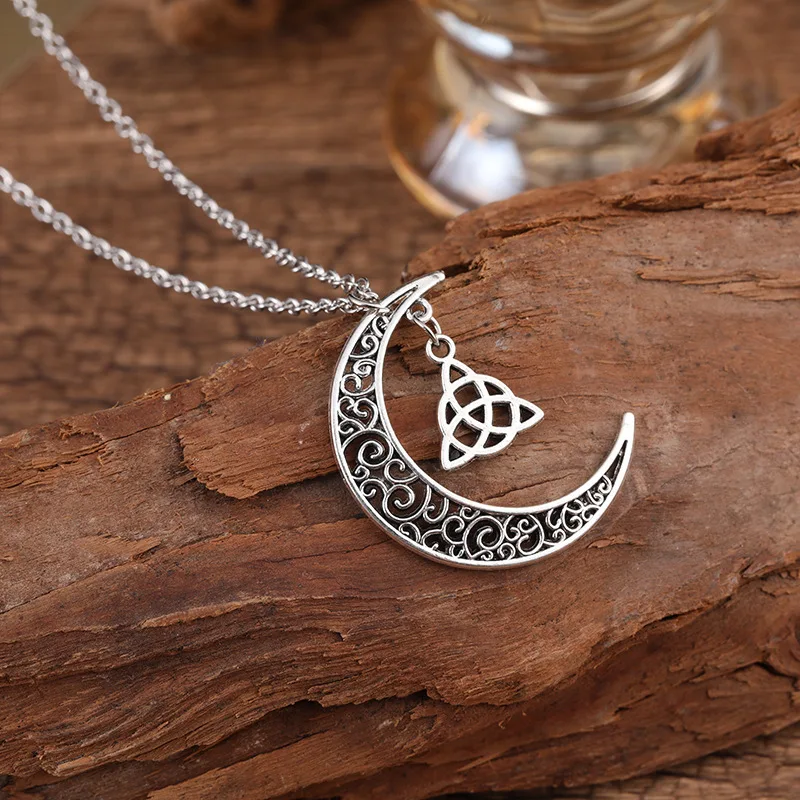 Fashion New Supernatural Necklace Witch Protection Crescent Moon Knot Amulet Pendant Celtic Knot Charm Fit Men and Women Gifts