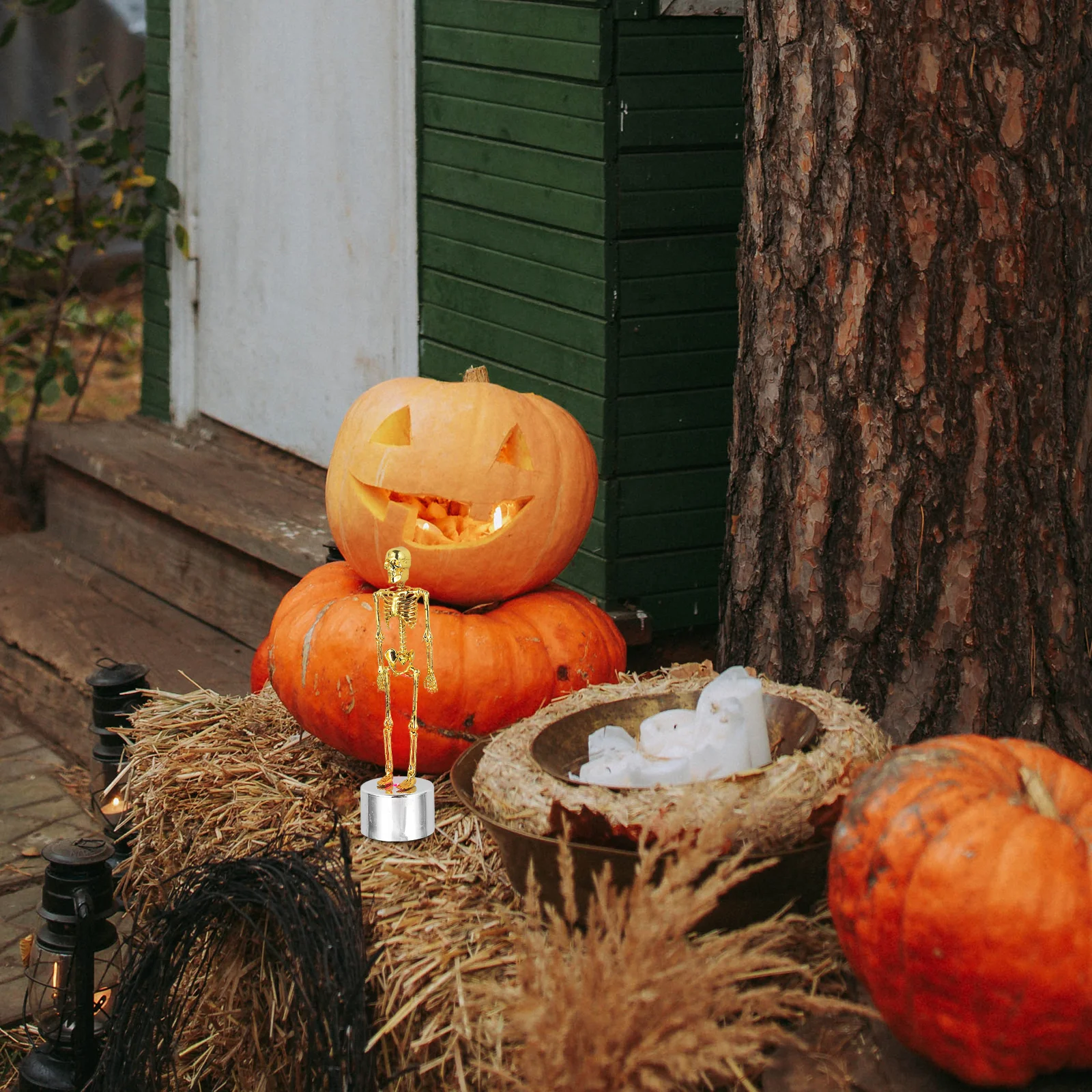 Рисунок 3 - декор для лампы на Хэллоуин