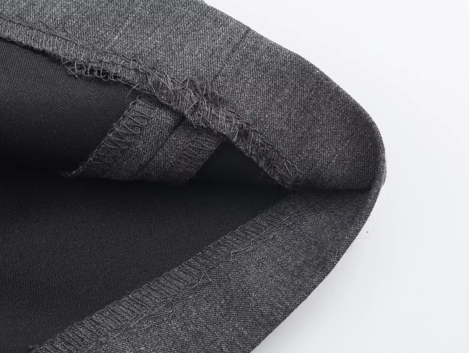 منتج جديد لخريف 2025 فتاة حارة موضة عالية الخصر واسعة أضعاف مشبك معدني حزام السراويل تنورة