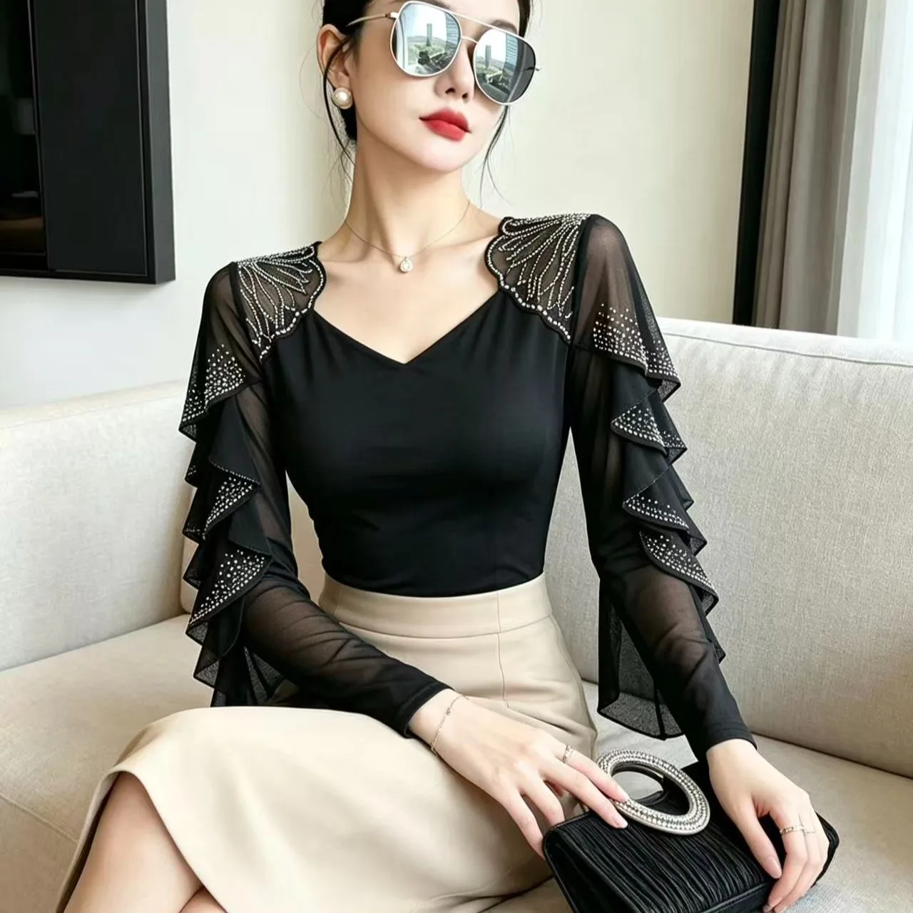 MadBlack-Women European T-Shirt, Sexy V Neck Ruffles Diamond, Hotsweet Long Sleeve Slim M-3XL Knit Tee, 2026 Autumn New T69105CC