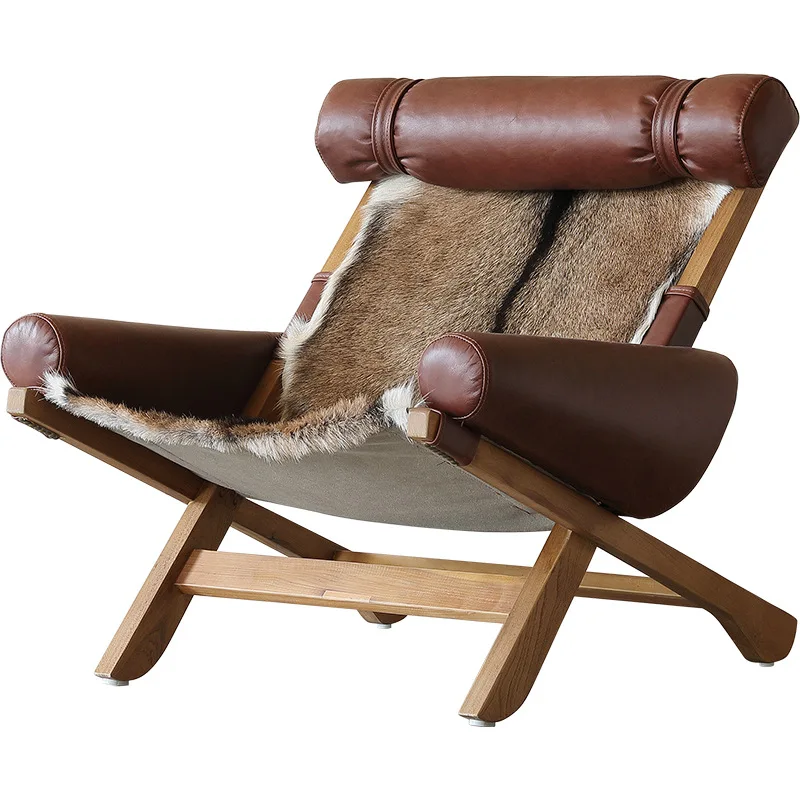 Wind solid wood sofa leisure chair, fireplace in Tibetan Snow Mountain Homestay, retro fur cigar single sofa