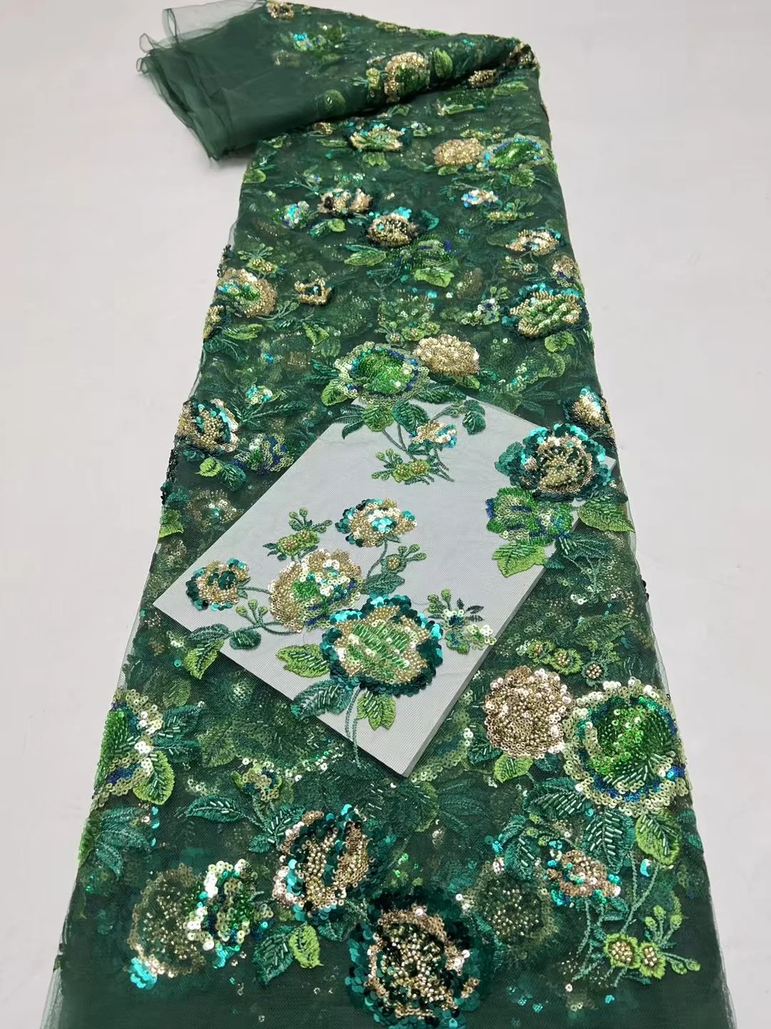 

Новая африканская кружевная ткань 2025 г., высокое качество, расшитая бисером и блестками, нигерийская кружевная ткань для свадебных женских платьев, французская тюль, кружевная ткань