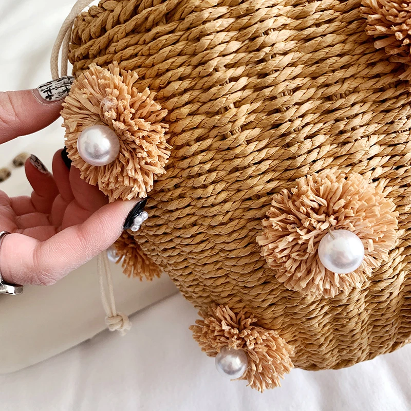 Summer Bohemian Seaside Straw Bag Handmade Hand-woven Rattan Bag Tassel Flower Pearl Decoration Bucket Bag Travel Purses 2022