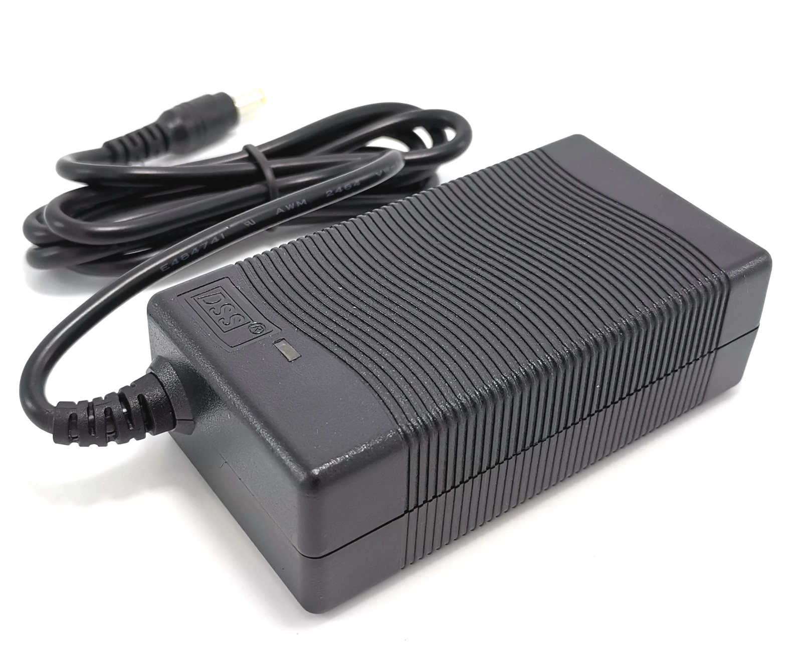 7.3V 3A Smart Charger for 6.4V LiFe 6.6V LiFePO4 Rechargeable Batteries Auto Voltage Detection Overcharge Discharge Protection