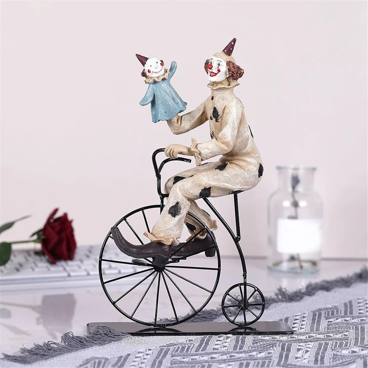 Creatives Clown Circus Statues, Clown Ornaments Home Decor Resin Sculpture, Handmade Crafts Collectible Art Figures-A