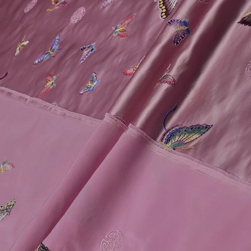 Embroidered brocade jacquard fabric with silk patterns Chinese-style clothing and cheongsam