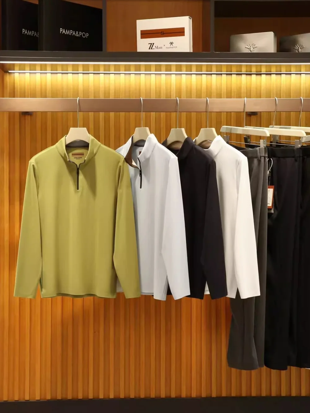 

Italian Luxury Heated Fiber Fce Feel f Zip T-irt Long Sve Autumn Winter Base Layer irt Faion Urban Sle Outdo...