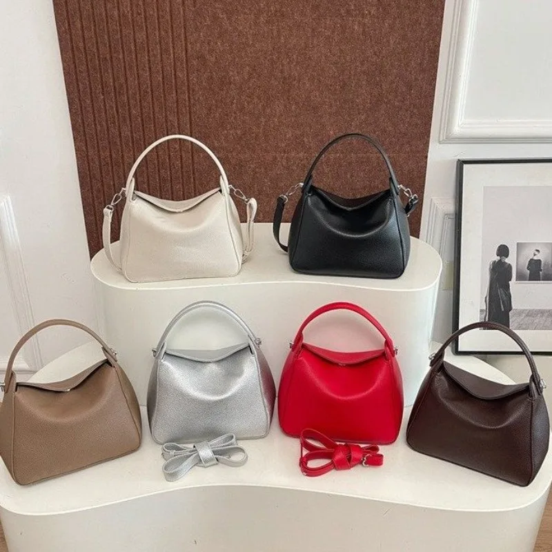 

Popular Women's Handbag Crossbody Messenger Bag Leather Luxury From Famous Designer Classic Finish