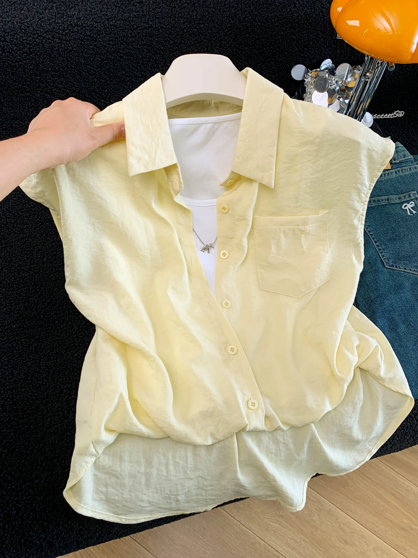 

Yellow Sleeveless Shirt Women's Summer 2026 New Korean Style Sweet Anti-Aging Shoulder Bared Top Polyester Loose Fit Collar
