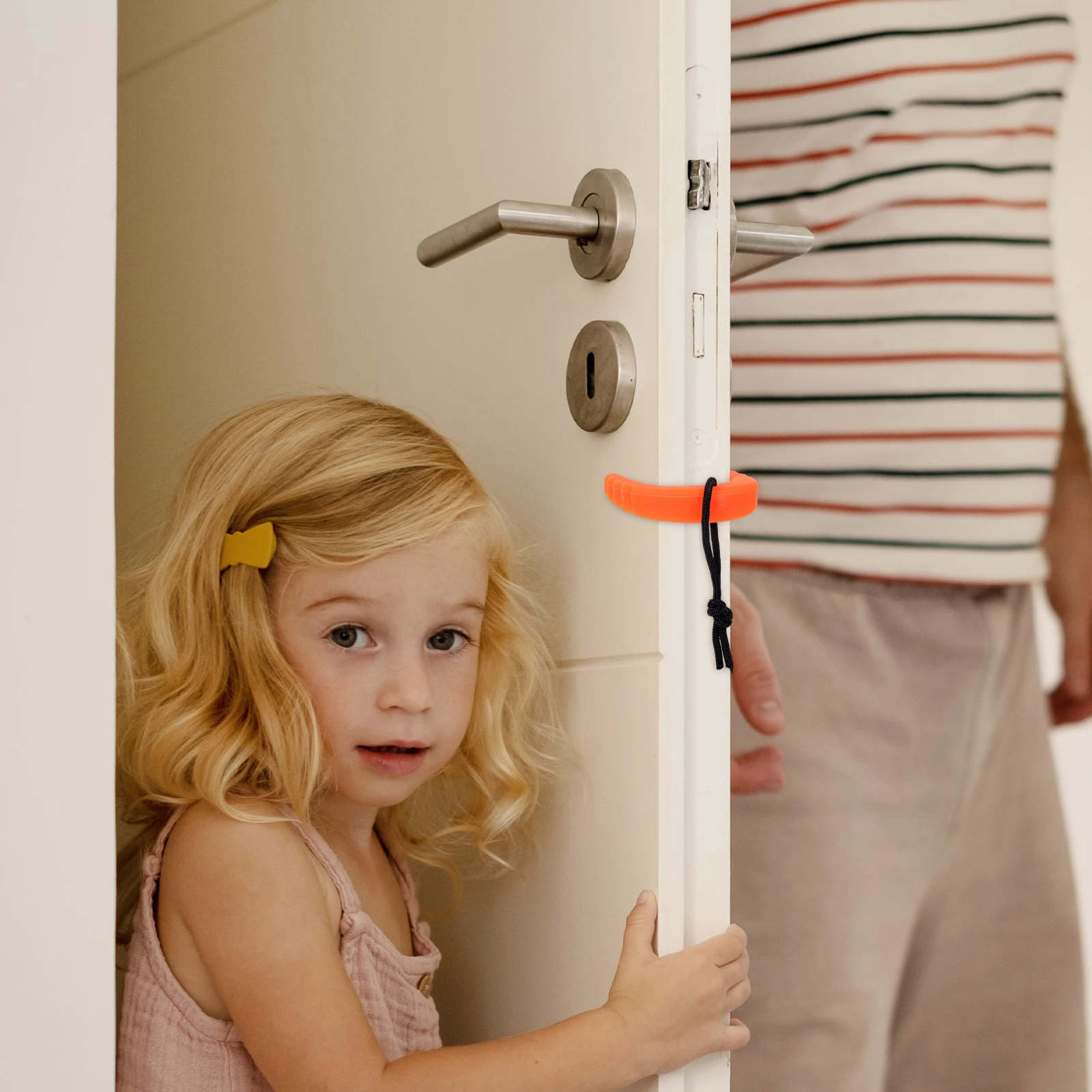 

2Pcs Safety Antipinch Door Jam Emergency Stopper Wedge Plastic Door Stopper for Law Enforcement Firefighter Security Gear