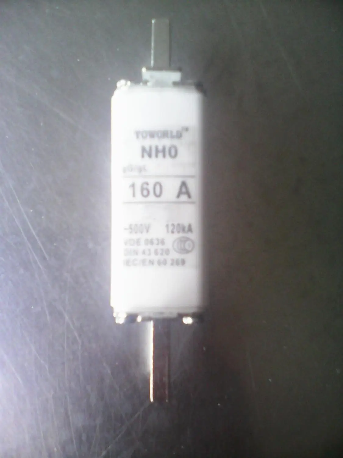 

Fuses: NH0 160A 500V 120KA gG-gL / NT0 50A 690V gG / T0 125A 500V gG / NH0 T0 160A 500V aM