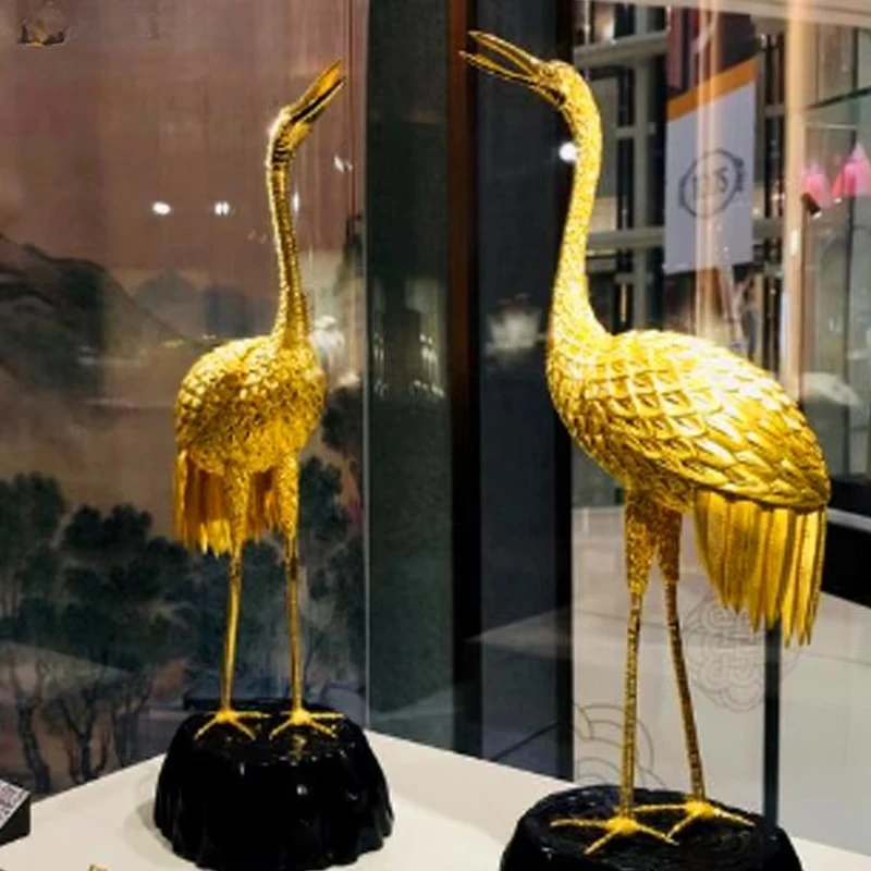 Outdoor decoration Golden Crane statue Indoor landscape Casting copper craft Lakeside decorative metal crafts