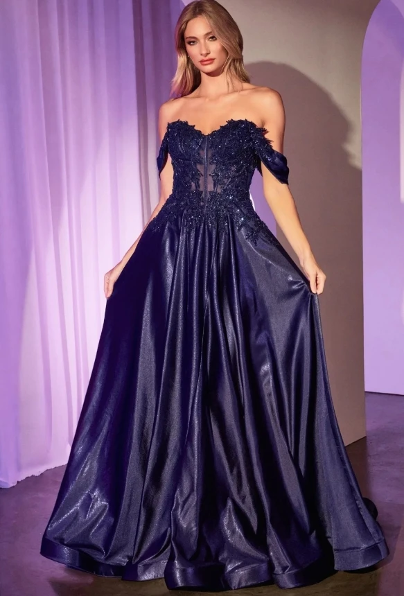 فستان الأم الأنيق على شكل حرف A مع الزهور