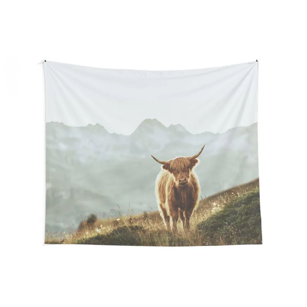 Highland Cow - Vintage Style Tapestry Wall Decor Wall Carpet Tapestry