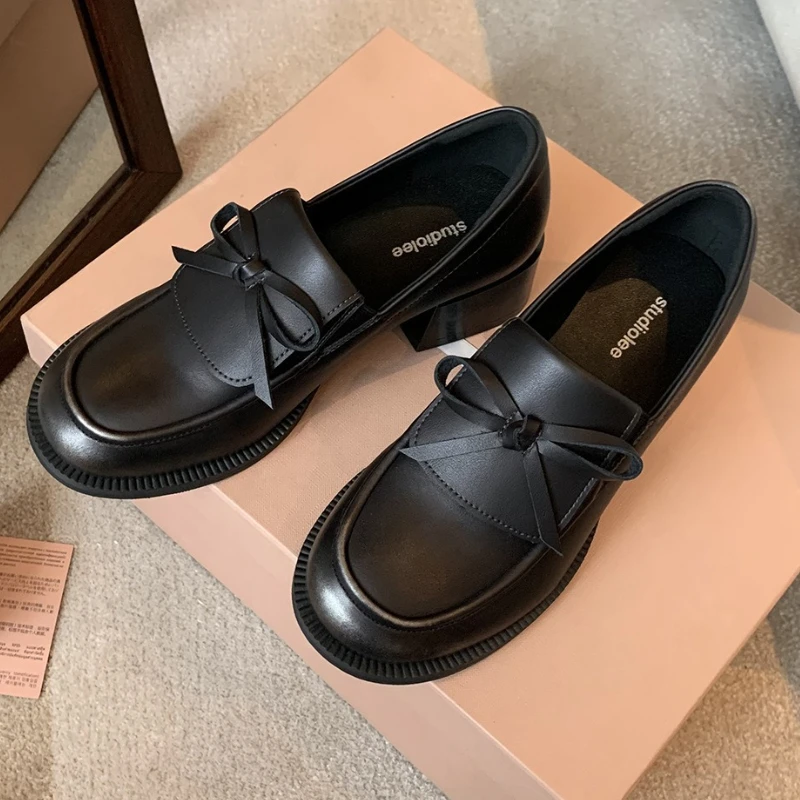 

Retro Fashion Chunky Heel Loafers Women Bowknot Round Toe Comfort British Style Casual Soft Leather Shoes Zapatos De Mujer