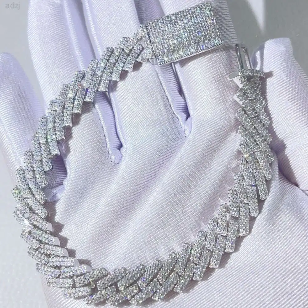 New Arrival Iced Out Silver Bracelets 925 Unisex Bagutte Cut Vvs Moissanite Cuban Link Bracelet