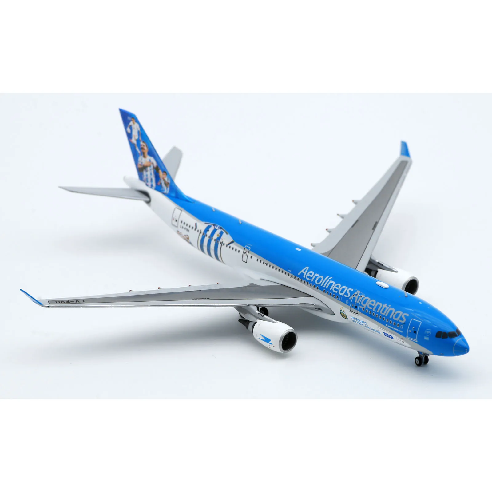 SA4019 Alloy Collectible Plane Gift JC Wings 1:400 Aerolíneas Argentinas \