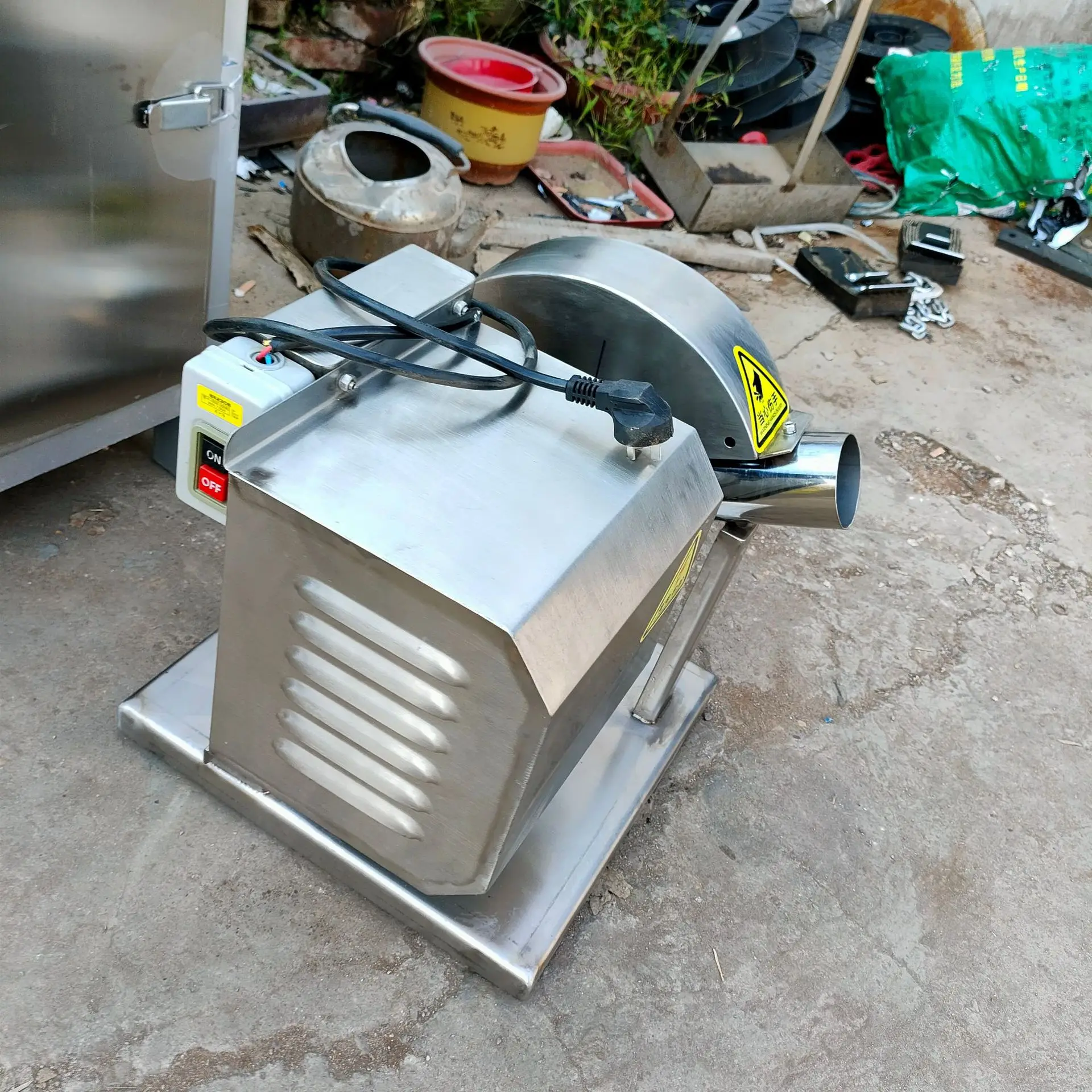 Commercial Electric Poultry Separator Machine/chicken Saw Bone Cutting Machine/frozen Meat Duck Cutter Processing Equipment