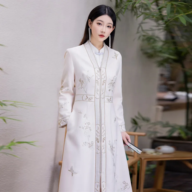 High-End Herfst Vrouwen Trenchcoat Retro Elegant Borduurwerk A-Line Lady Party Hanfu Jurk S-XXL